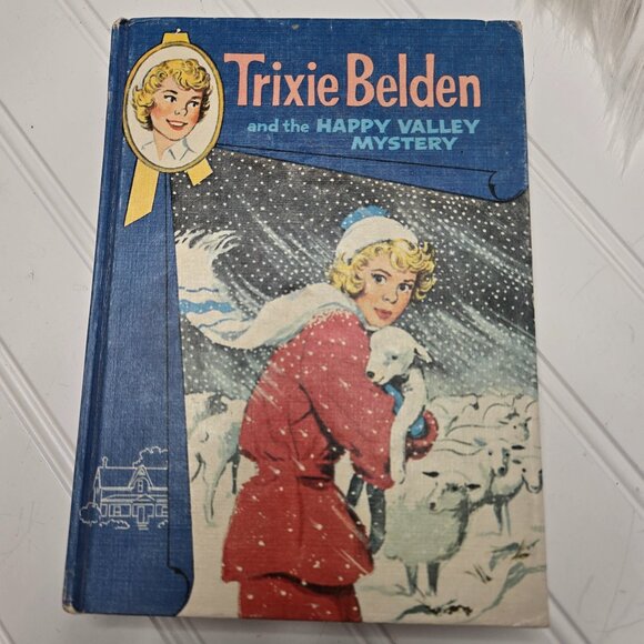 Trixie Belden and The Happy Valley Mystery by Kathryn Kenny, HB 1962 - Picture 1 of 12